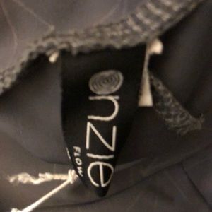 Onzie Pants - Onzie gray crop legging, sz S/M, 71247 Onzie Pants - Onzie gray crop legging, sz S/M, 71247
